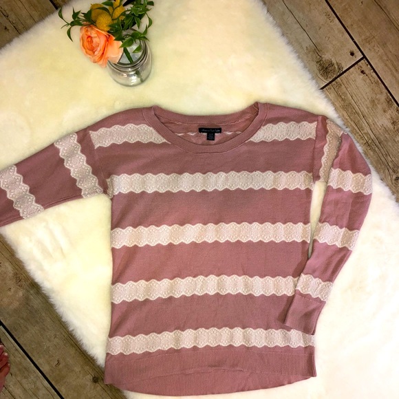 💜EUC💜DUSTY ROSE💜AE SWEATER💜LACE DETAIL💜XS💜 - Picture 3 of 6